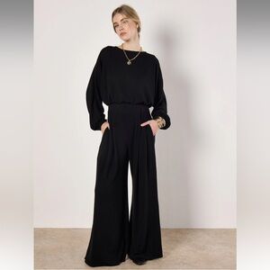 APRICOT Black Ribbed Knit Set